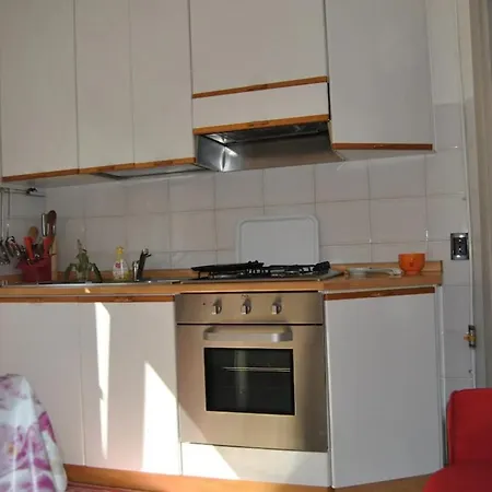 Romantico A Cassone Di Malcesine Дом отдыха